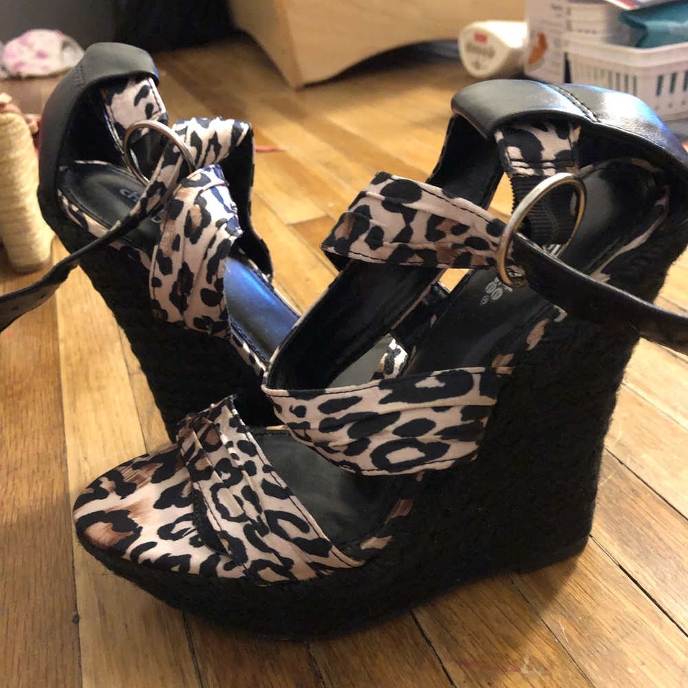 Neutral Cheetah print wedges